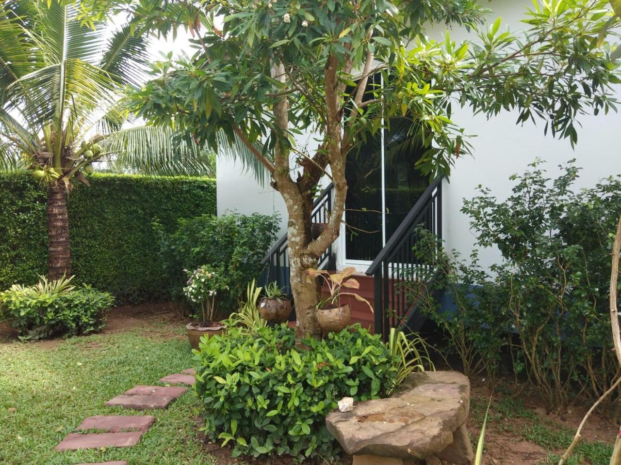 La Maison Ya Nui Resort Phuket Rawai Esterno foto